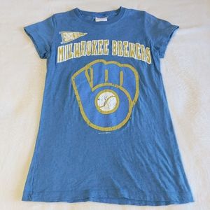 Milwaukee Brewers T-shirt - Women's Small